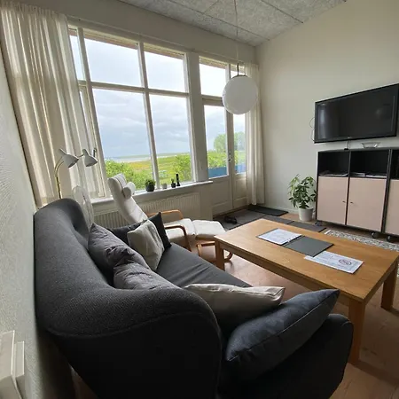 Skaerven Beachfront By Interhome *